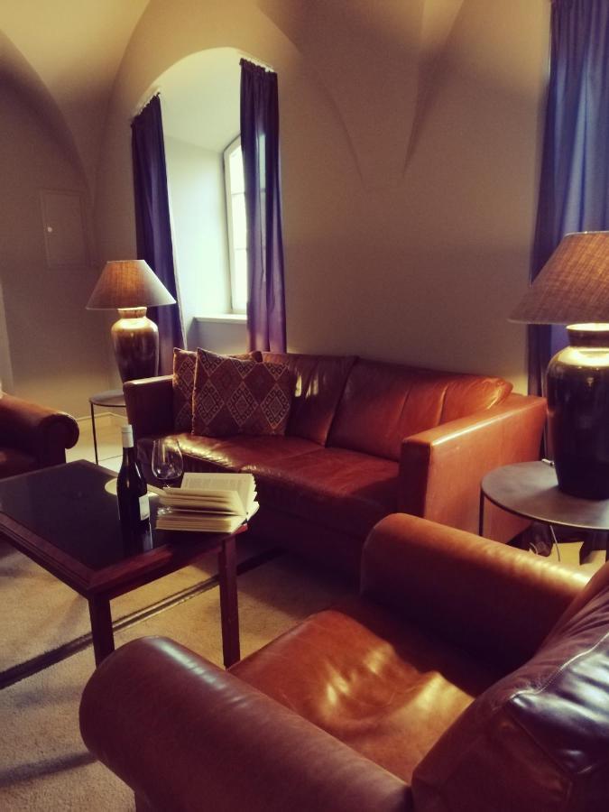 Schlossgut Groß Schwansee Zewnętrze zdjęcie The library at the hotel